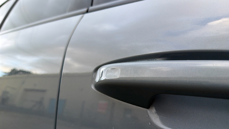 Volvo Xc40 2.0 B4P Plus Dark 5dr AWD Auto Petrol Estate